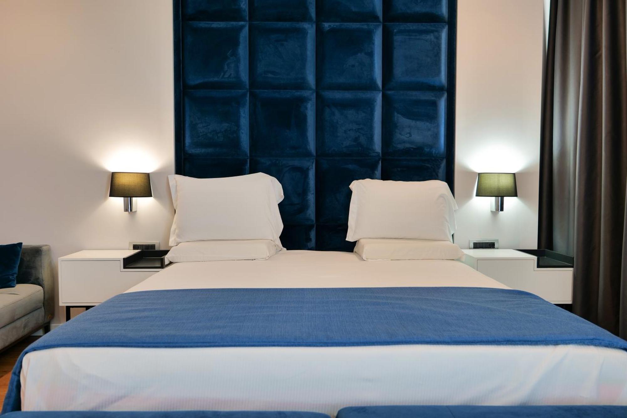 Hotel Blue Sky Sarandë Exterior foto